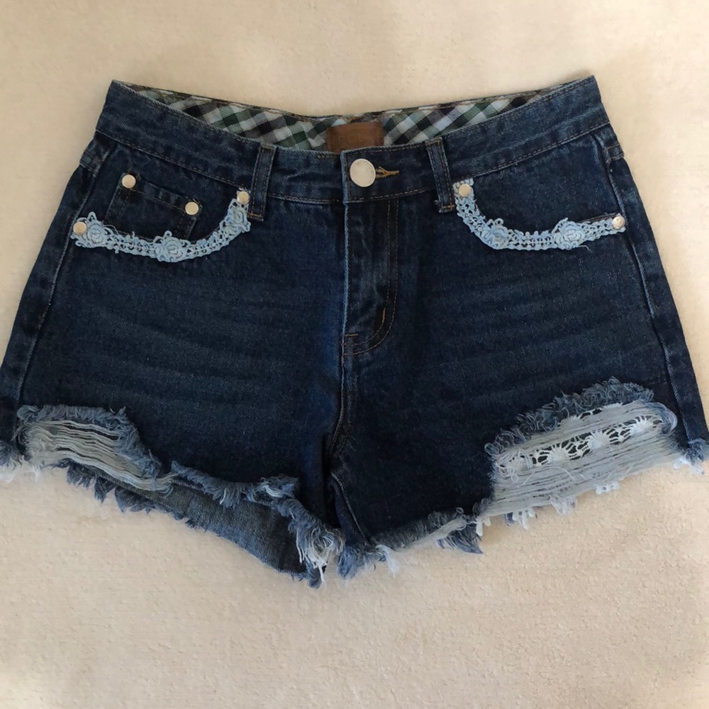 POL Shorts - Picture 2 of 5